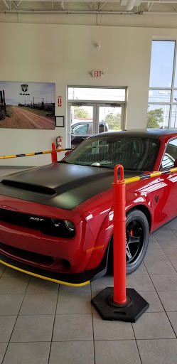 Car Dealer «Falls Chrysler Jeep Dodge», reviews and photos, 4100 State Rd, Cuyahoga Falls, OH 44223, USA