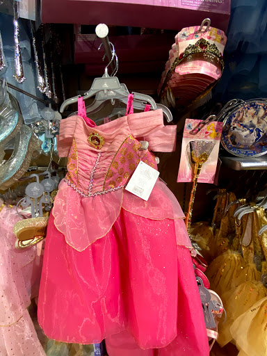 Toy Store «Disney Store», reviews and photos, 7000 Arundel Mills Cir, Hanover, MD 21076, USA