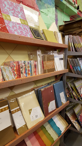 Art Supply Store «Artist & Craftsman Supply Kansas City», reviews and photos, 229 Southwest Blvd, Kansas City, MO 64108, USA