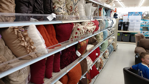 Discount Store «Big Lots», reviews and photos, 4047 William Penn Hwy, Monroeville, PA 15146, USA