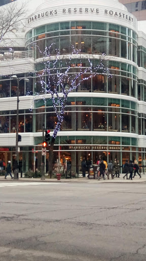 Donut Shop «Do-Rite Donuts & Chicken», reviews and photos, 233 E Erie St, Chicago, IL 60611, USA