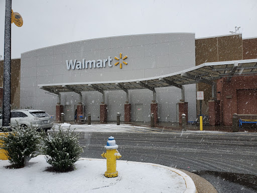 Department Store «Walmart Supercenter», reviews and photos, 11 Village Pkwy, Fredericksburg, VA 22406, USA