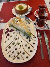 Knafeh du Restaurant turc Elite Restaurant à Bron - n°3