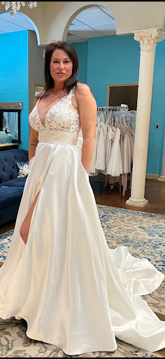 Bridal Shop «Bearer of the Bling Bridal», reviews and photos, 6125 54th Ave N Unit A, Kenneth City, FL 33709, USA