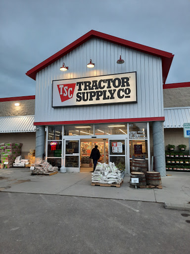 Home Improvement Store «Tractor Supply Co.», reviews and photos, 706 NY-13, Cortland, NY 13045, USA