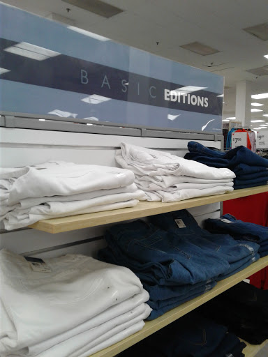 Discount Store «Kmart», reviews and photos, 25301 Rockaway Blvd, Rosedale, NY 11422, USA