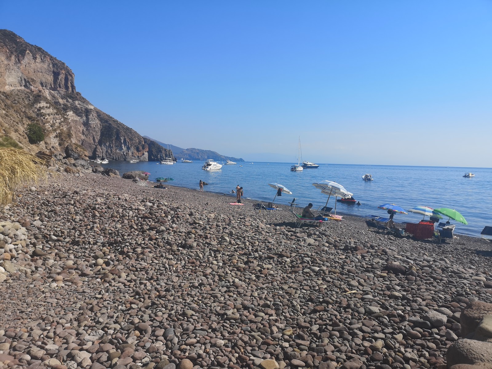 Foto van Spiaggia Valle Muria met ruime baai