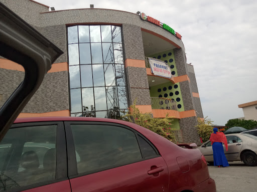 Chucks Shopping Mall, A233, Lokoja, Nigeria, Car Dealer, state Kogi