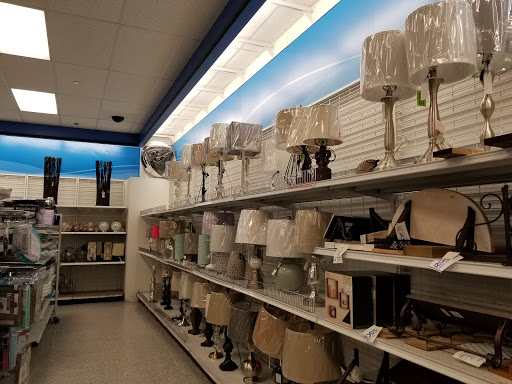 Clothing Store «Ross Dress for Less», reviews and photos, 3701 Truxel Rd, Sacramento, CA 95834, USA