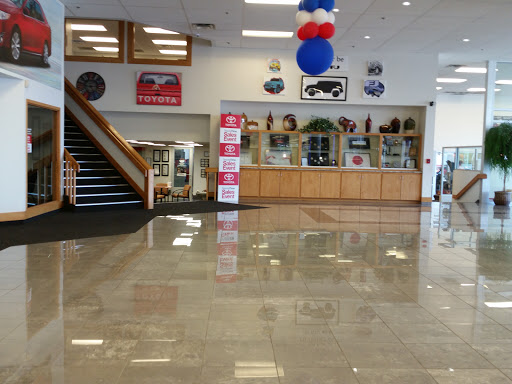 Toyota Dealer «Tony Divino Toyota», reviews and photos, 777 W Riverdale Rd, Riverdale, UT 84405, USA