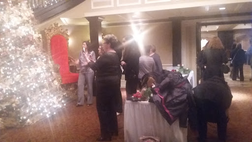 Banquet Hall «Villa Penna Banquet Office Hours: Mon-Sat 10am-6pm», reviews and photos, 43985 Hayes Rd, Sterling Heights, MI 48313, USA