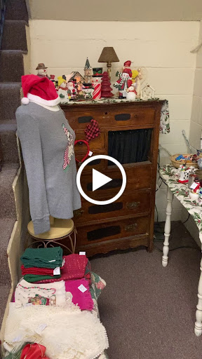 Thrift Store «3rd & Wooster Threads», reviews and photos, 301 N Wooster Ave, Dover, OH 44622, USA