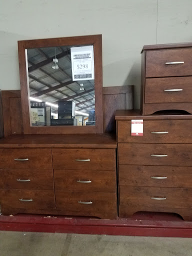 Furniture Store «American Freight Furniture and Mattress», reviews and photos, 639 Lanark Dr, San Antonio, TX 78218, USA