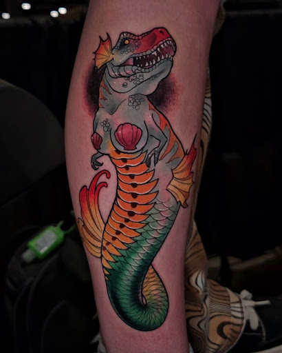 Explore clock tattoo ideas for females, creative tattoo ideas in Albuquerque, available at Golden Needle Tattoo Studio