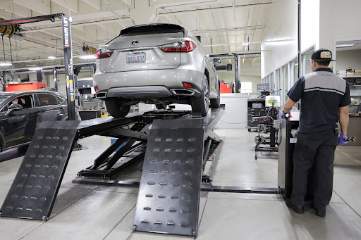 Lexus Dealer «Lexus of Serramonte», reviews and photos, 700 Serramonte Blvd, Colma, CA 94014, USA