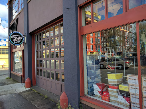 Bicycle Store «River City Bicycles Outlet», reviews and photos, 534 SE Belmont St, Portland, OR 97214, USA