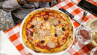 Pizza du Restaurant italien LA TRATTORIA IN PARADISO Restaurant&Pizerria Neuilly sur seine - n°16