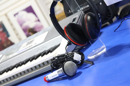 Pawn Shop «East Coast Pawn», reviews and photos, 76 Glenwood Ave, Bridgeport, CT 06610, USA