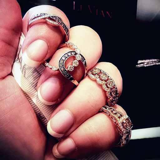 Jewelry Store «Jared The Galleria of Jewelry», reviews and photos, 6100 Capital Blvd, Raleigh, NC 27616, USA