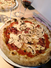 Pizza du Restaurant italien Sapori Pizzeria à Levallois-Perret - n°8