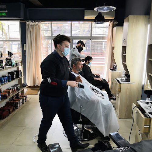 Barbería Barbudos Uruguay - Barbería