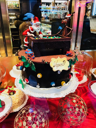 Cakes cakes in Milan