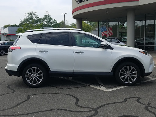 Toyota Dealer «Lynch Toyota of Manchester», reviews and photos, 179 Tolland Turnpike, Manchester, CT 06042, USA