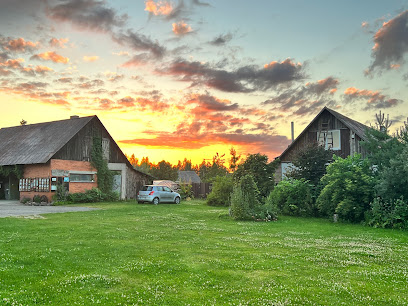 Camper Place Lithuania, Pajiesmeniai