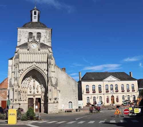 attractions Église Catholique Abbatiale Saint-Saulve à Montreuil Montreuil-sur-Mer