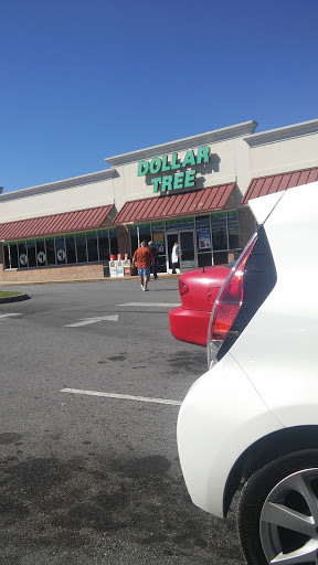 Dollar Store «Dollar Tree», reviews and photos, 1430 Volunteer Pkwy #1, Bristol, TN 37620, USA