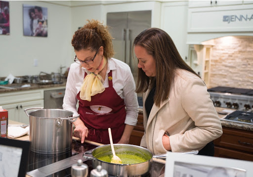 Appliance Store «Mrs. G TV & Appliances», reviews and photos, 2720 US-1 BUS, Lawrence Township, NJ 08648, USA