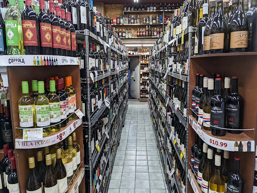 Liquor Store «Main Street Party Store», reviews and photos, 201 N Main St, Ann Arbor, MI 48104, USA