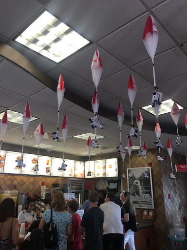 Fast Food Restaurant «Chick-fil-A», reviews and photos, 2533 S Market St, Gilbert, AZ 85295, USA