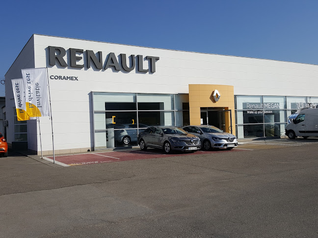 Renault - <nil>