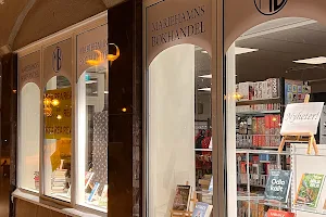 Mariehamns bokhandel image