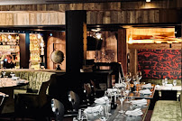 Atmosphère du POYA Restaurant - Bar à cocktails à VALD'ISERE - n°7