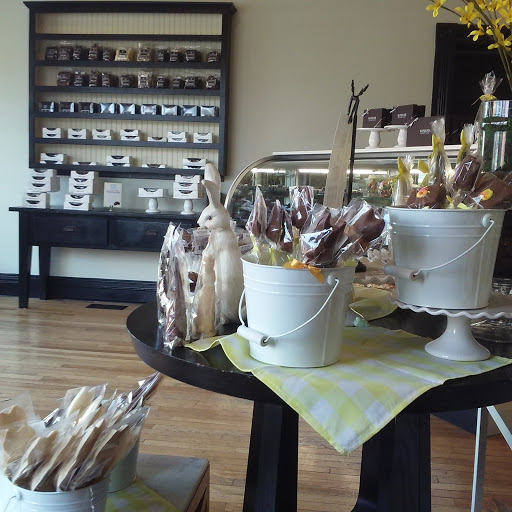 Coffee Shop «Winans Fine Chocolates and Coffees German Village», reviews and photos, 897 S 3rd St, Columbus, OH 43206, USA