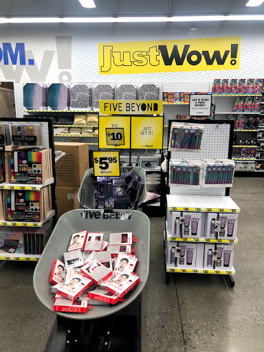Variety Store «Five Below», reviews and photos, 1155 Mount Vernon Hwy NE #750, Atlanta, GA 30338, USA