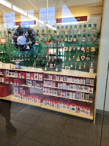 Shopping Mall «Arrowhead Towne Center», reviews and photos, 7700 W Arrowhead Towne Center, Glendale, AZ 85308, USA