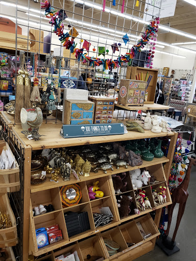 Furniture Store «Cost Plus World Market», reviews and photos, 2797 E Bidwell St, Folsom, CA 95630, USA