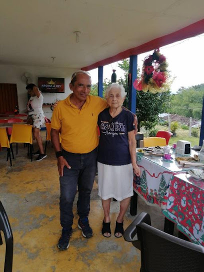 Restaurante El Bochinche. - Finca villa mariana, La habana, Guadalajara de Buga, Valle del Cauca, Colombia