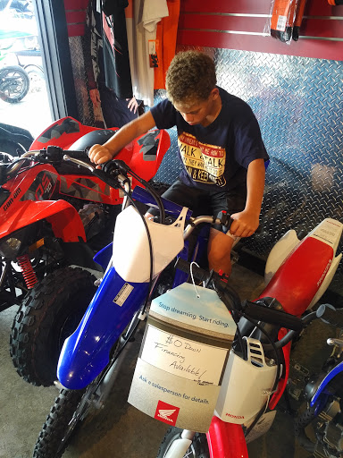 Motorcycle Dealer «Dutchess Recreational Vehicles», reviews and photos, 737 Freedom Plains Rd, Poughkeepsie, NY 12603, USA