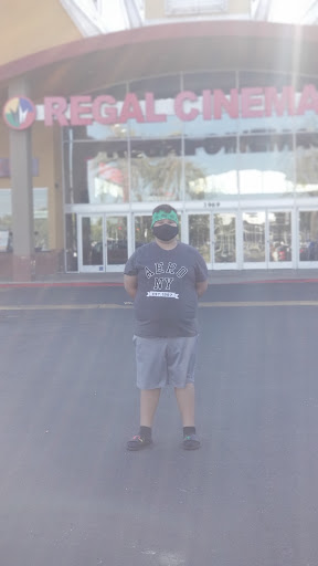 Movie Theater «Regal Cinemas Modesto 10», reviews and photos, 3969 McHenry Ave, Modesto, CA 95356, USA