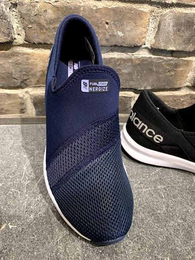 Shoe Store «New Balance Bellevue», reviews and photos, 823 Bellevue Way NE #100, Bellevue, WA 98004, USA