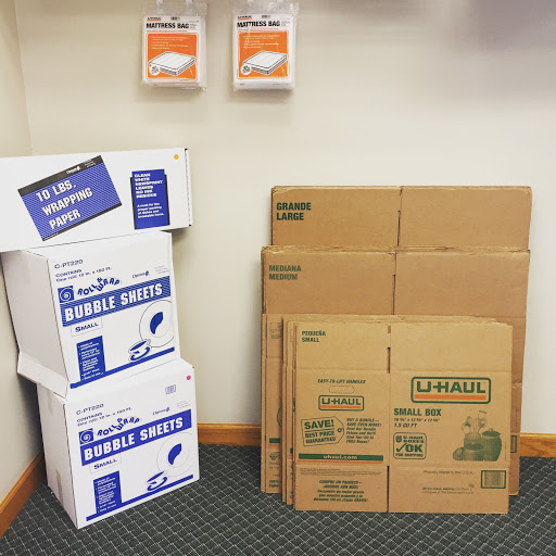 Self-Storage Facility «James Street Self Storage», reviews and photos, 2525 Kamar Dr, Holland, MI 49424, USA