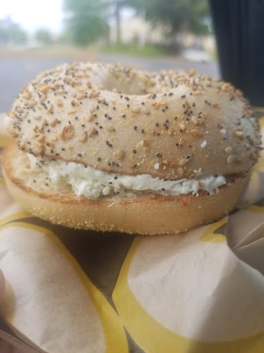 Bagel Shop «Einstein Bros. Bagels», reviews and photos, 2870 N Druid Hills Rd NE, Atlanta, GA 30329, USA