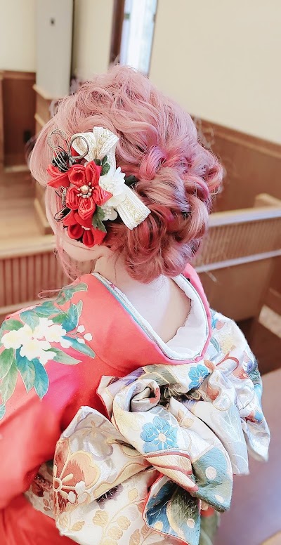 オンナガワ美容院