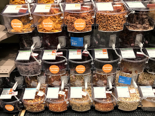 Grocery Store «Whole Foods Market», reviews and photos, 331 Paradise Rd, Swampscott, MA 01907, USA