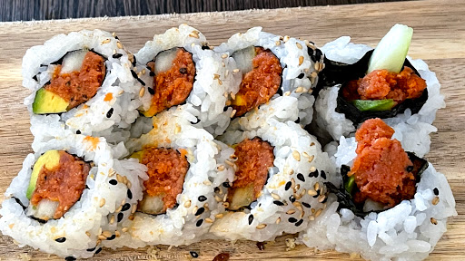 Sushi House by kazoku sushi