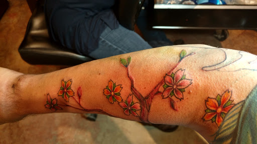 Explore 82nd airborne tattoo ideas, creative tattoo ideas in Spokane, available at Moms Custom Tattoo & Body Piercing